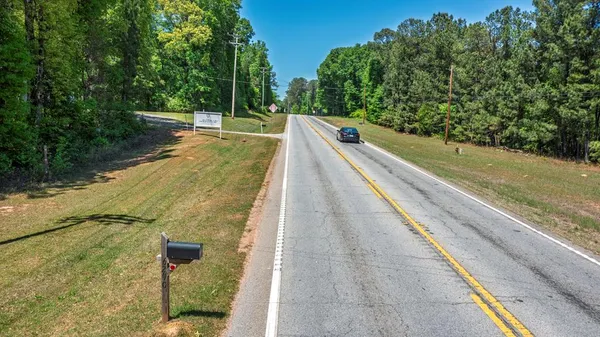 $475,000 | 6290 Highway 0054 Sharpsburg Ga 30277, Sharpsburg, GA 30277