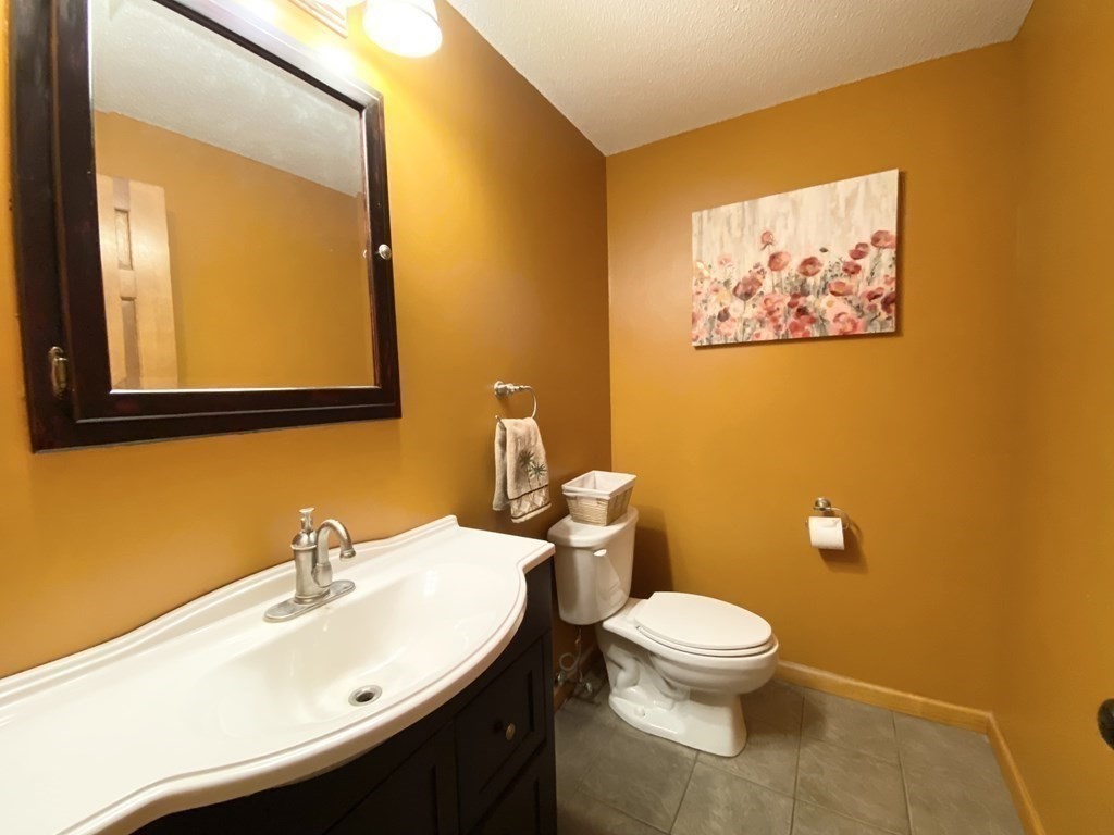 235 Hillside Road Southwick, MA 01077 - Photo 14 of 36 Gallery Image 14