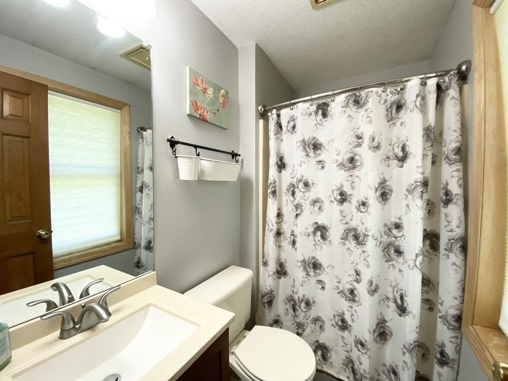 235 Hillside Road Southwick, MA 01077 - Photo 17 of 36 Gallery Image 17