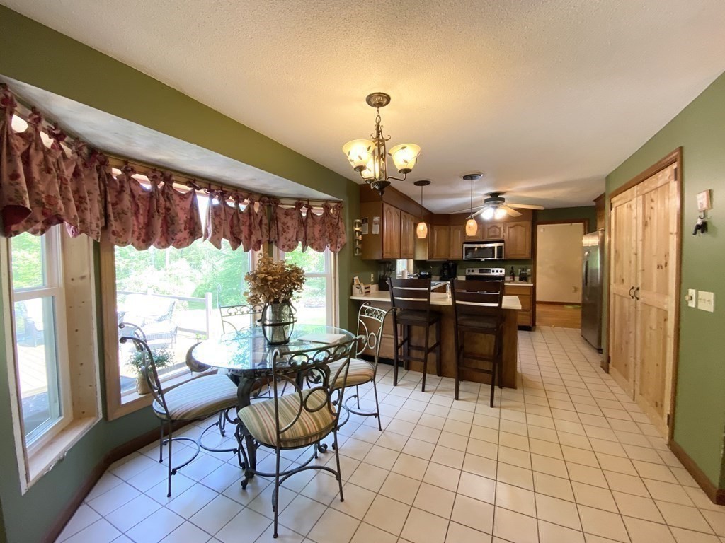 235 Hillside Road Southwick, MA 01077 - Photo 6 of 36 Gallery Image 6