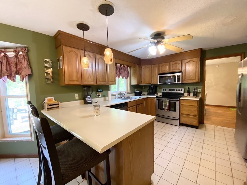 235 Hillside Road Southwick, MA 01077 - Photo 8 of 36 Gallery Image 8
