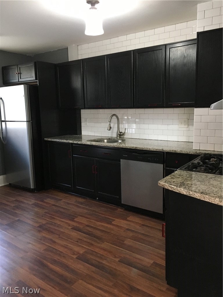 13637 Cedar Road Cleveland, OH 44118 - Photo 9 of 23 Gallery Image 9