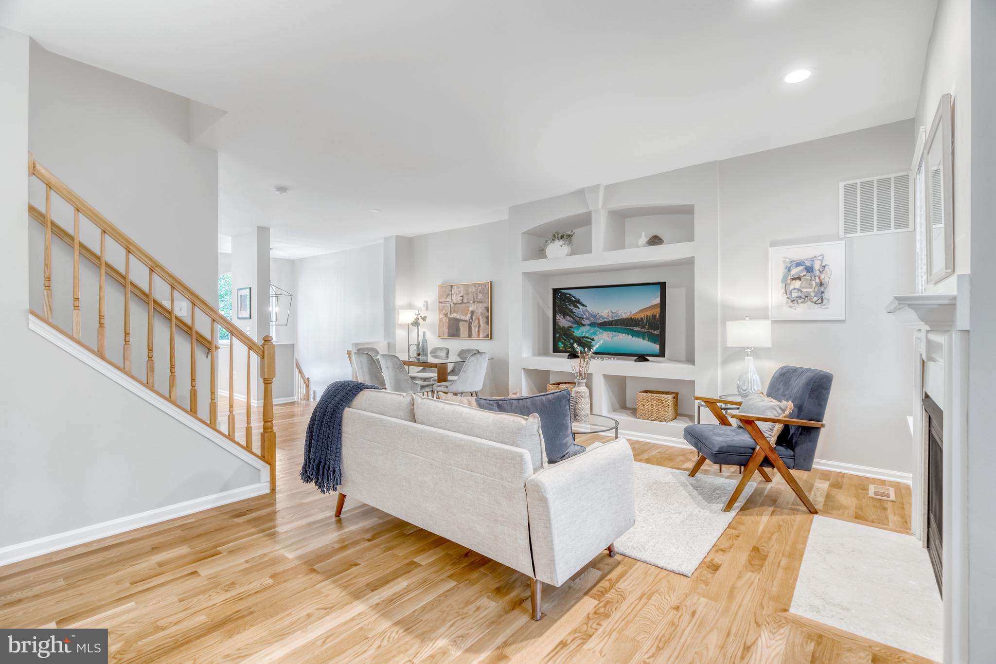 1220 Wild Hawthorn Way Reston, VA 20194 - Photo 12 of 52 Living Room