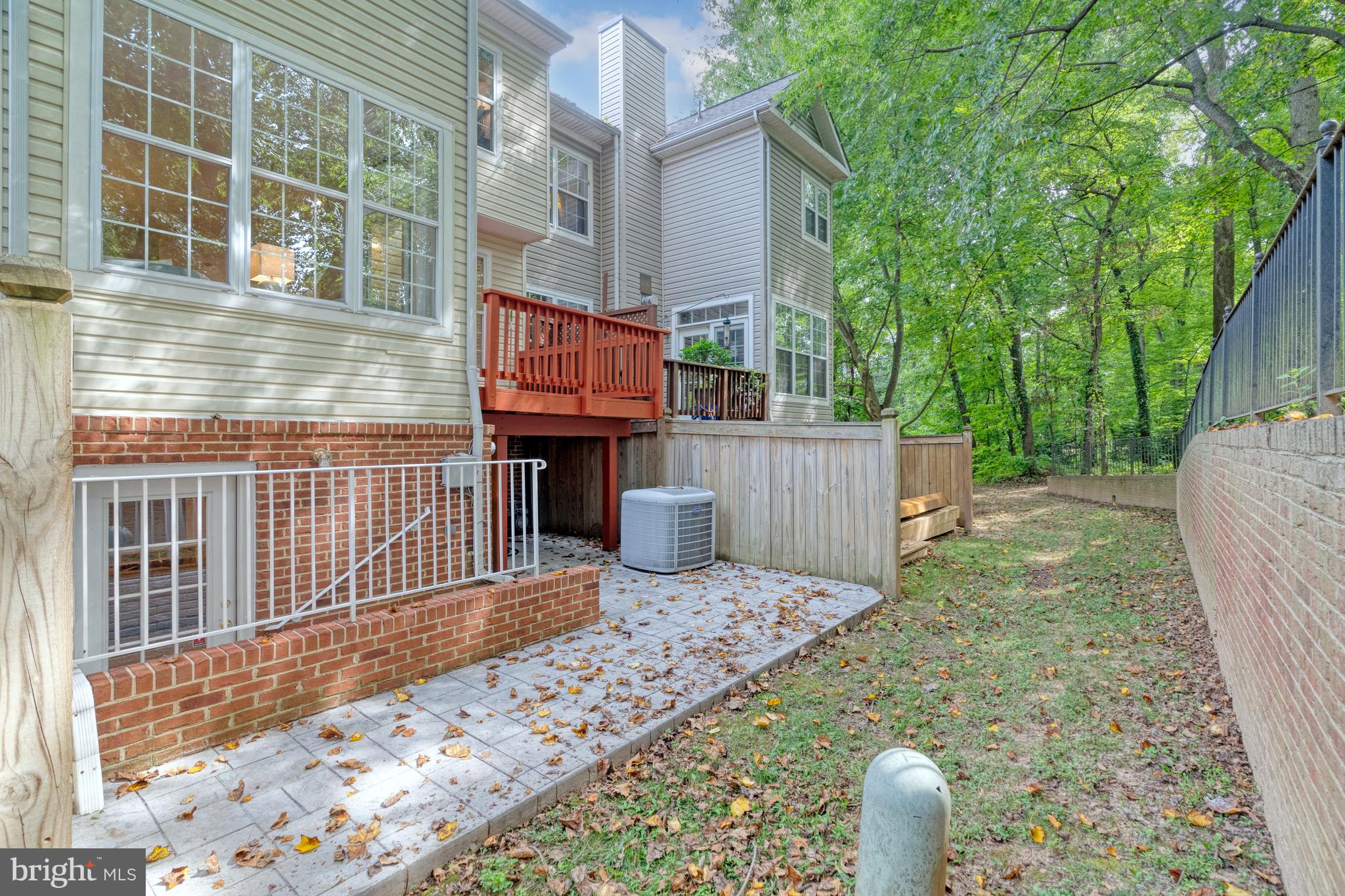 1220 Wild Hawthorn Way Reston, VA 20194 - Photo 33 of 52 Exterior Back