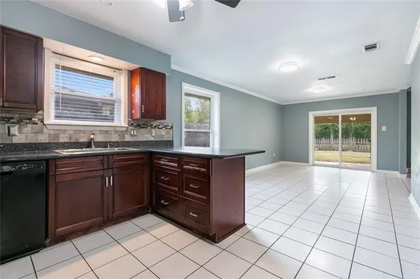 $265,000 | 309 Desoto Drive, Luling, LA 70070