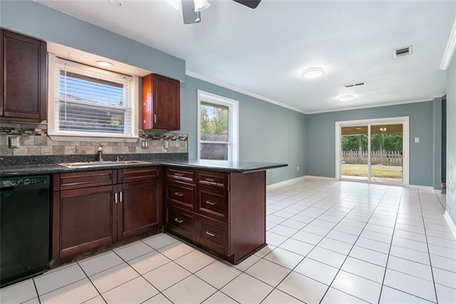 309 Desoto Drive Luling, LA 70070 - Photo 11 of 23