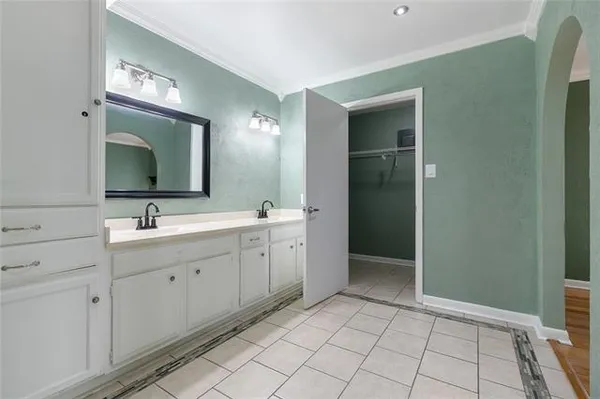 $265,000 | 309 Desoto Drive, Luling, LA 70070