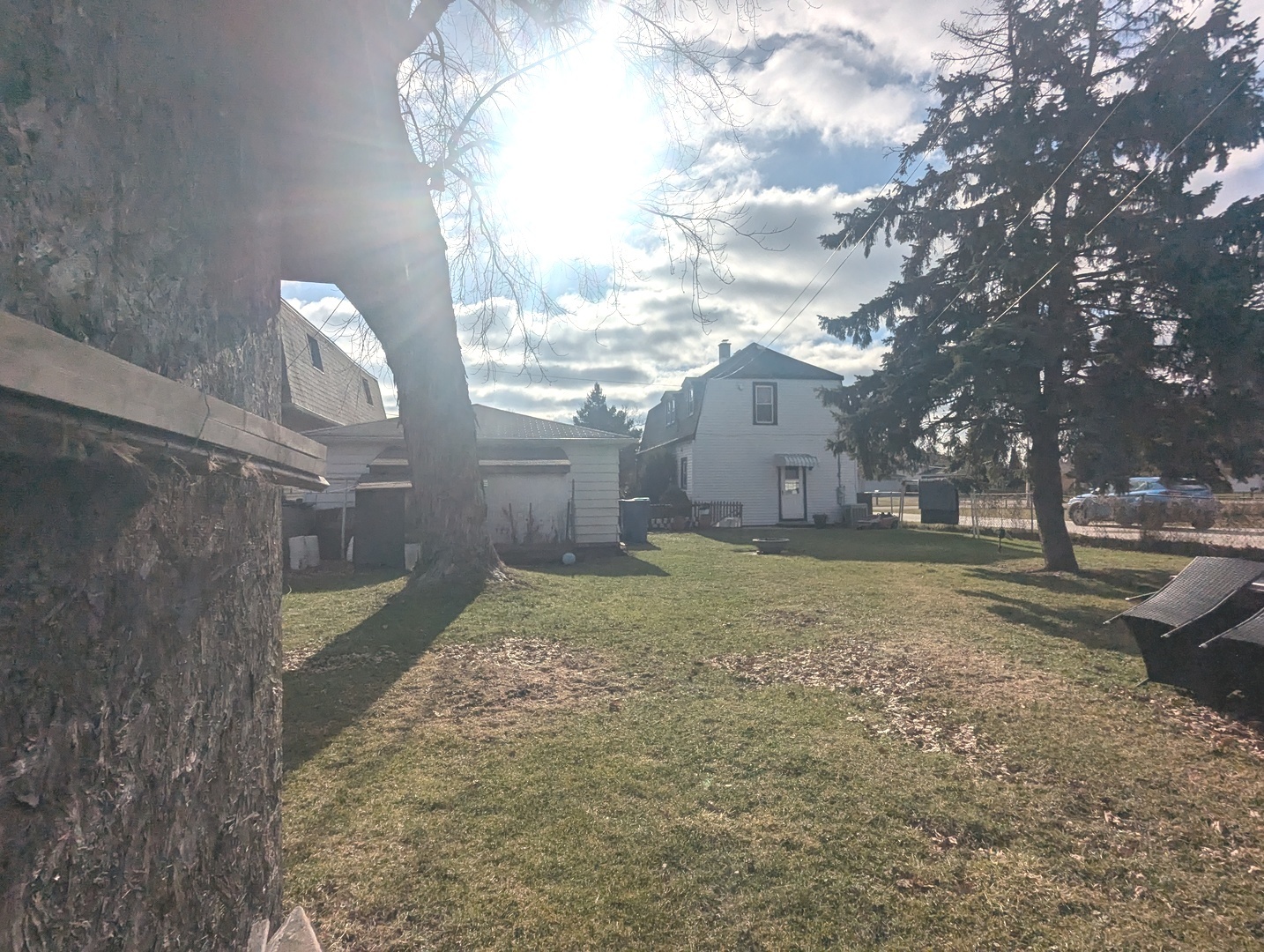 5708 West 84th Place Burbank, IL 60459 - Photo 11 of 15 a view of a backyard