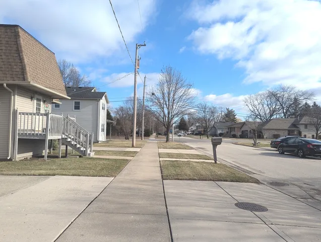 $195,000 | 5708 West 84th Place, Burbank, IL 60459