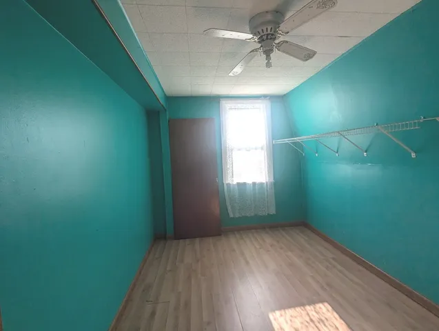 $195,000 | 5708 West 84th Place, Burbank, IL 60459