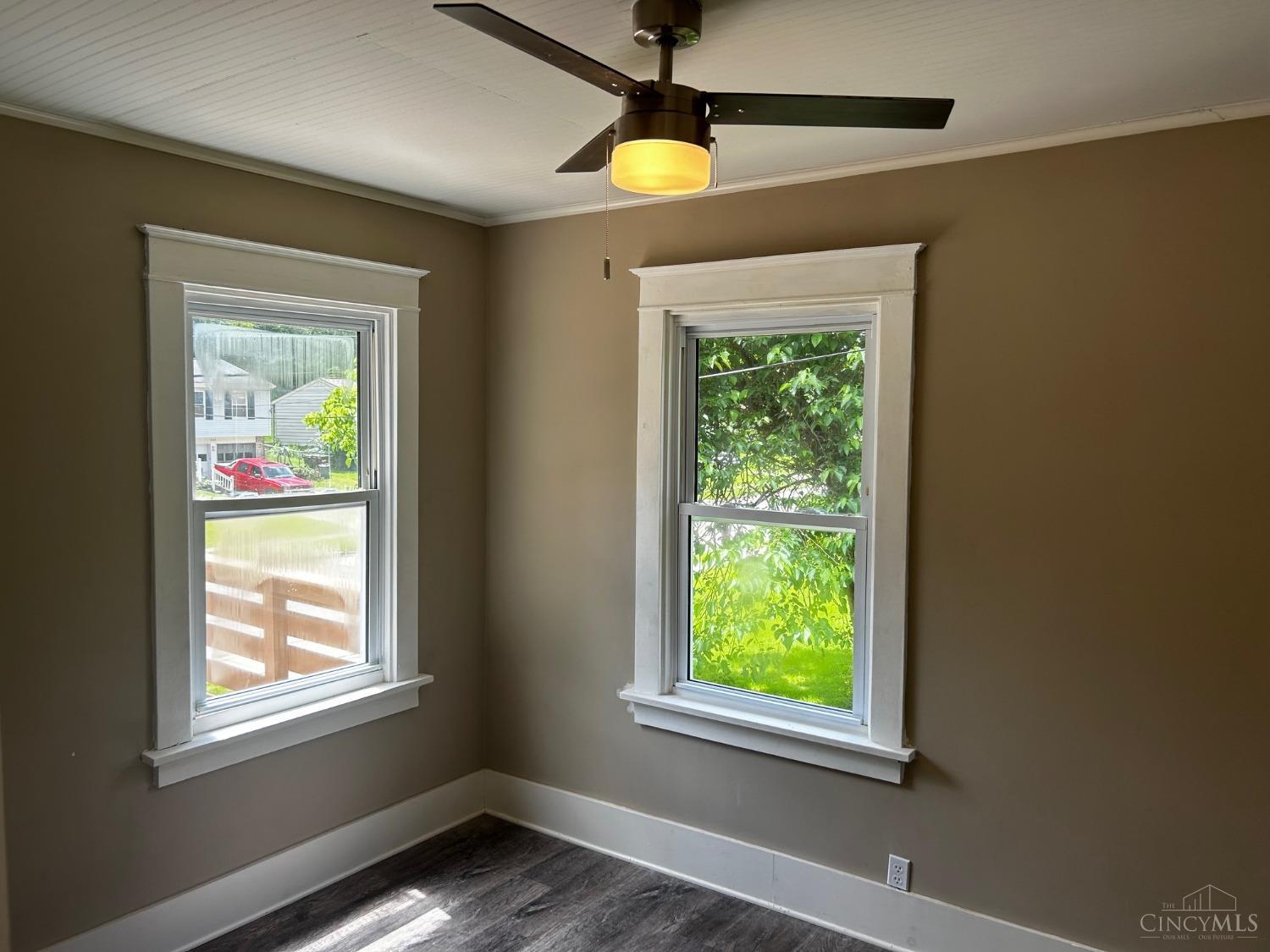 5134 Rapid Run Road Cincinnati, OH 45238 - Photo 4 of 15 Gallery Image 4