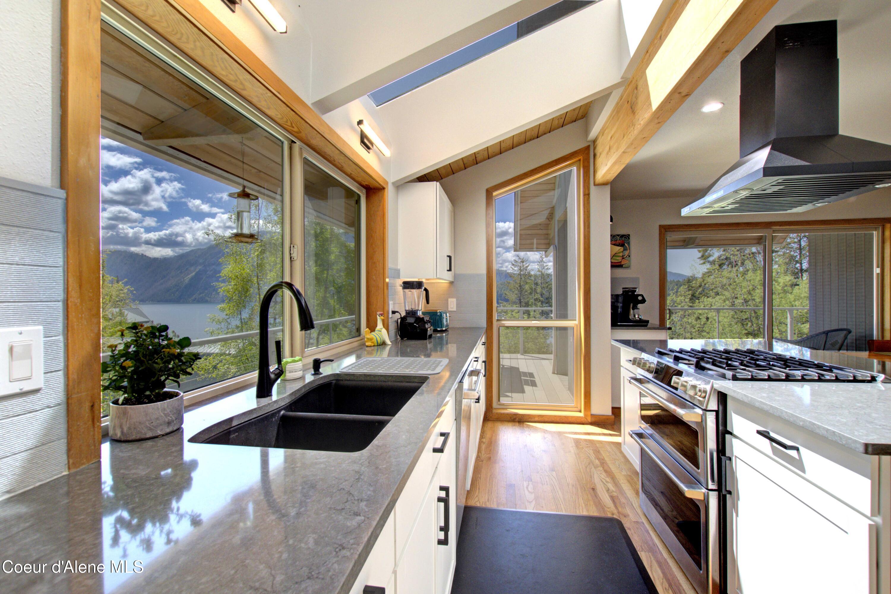 17718 East Cape Horn Road Bayview, ID 83803 - Photo 13 of 61 1st Fl Kitchen 5