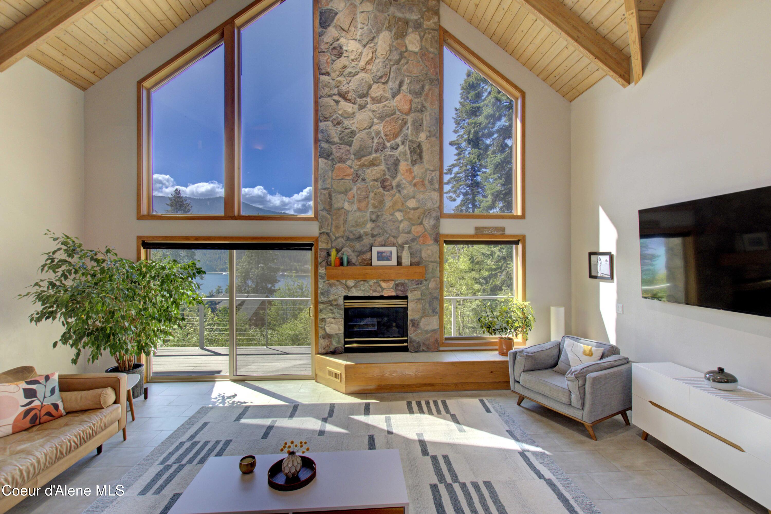 17718 East Cape Horn Road Bayview, ID 83803 - Photo 7 of 61 1st Fl Living Area 2a