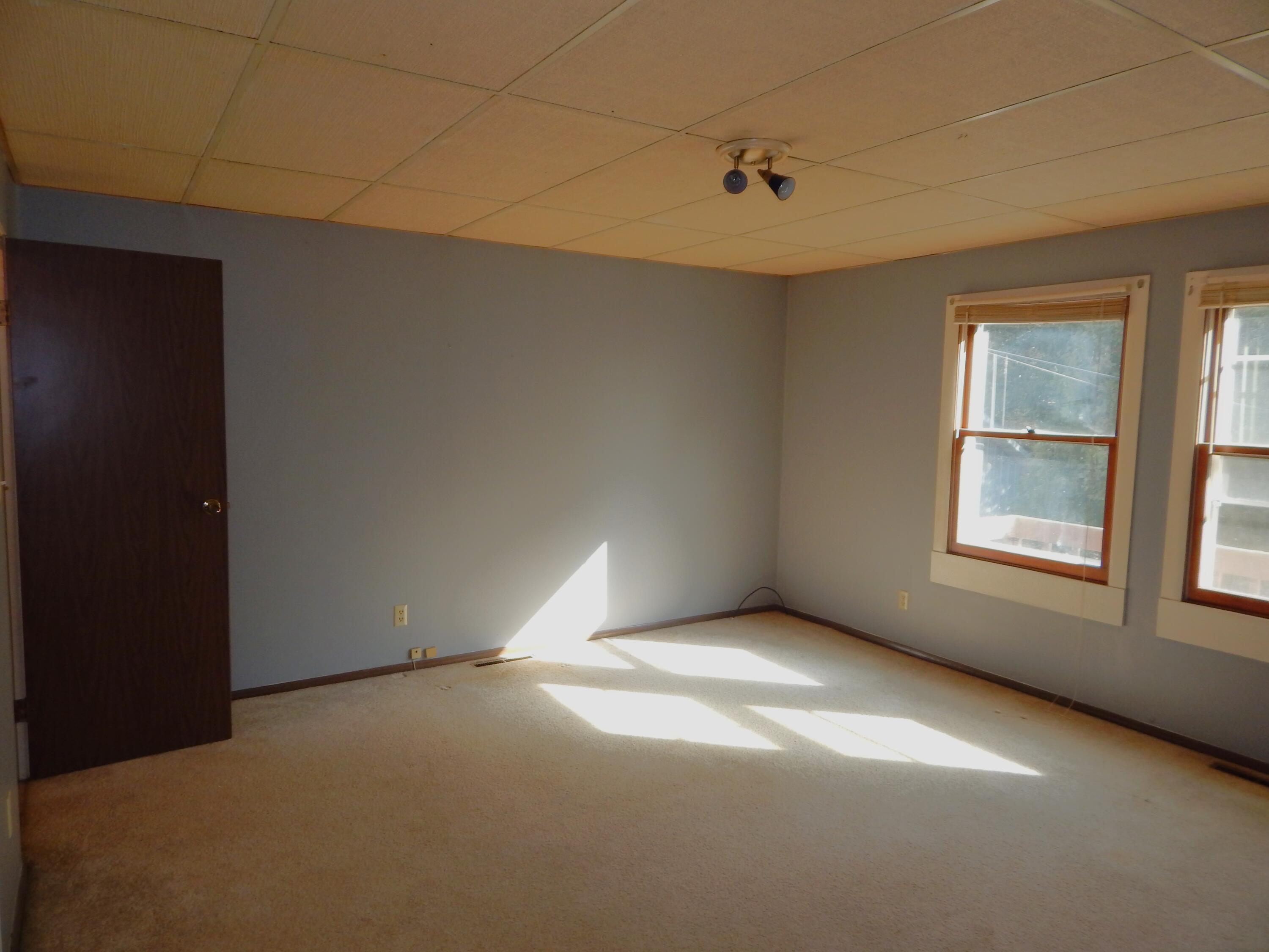 2711 31st Street Two Rivers, WI 54241 - Photo 9 of 23 Primary BR w/ walk in closet