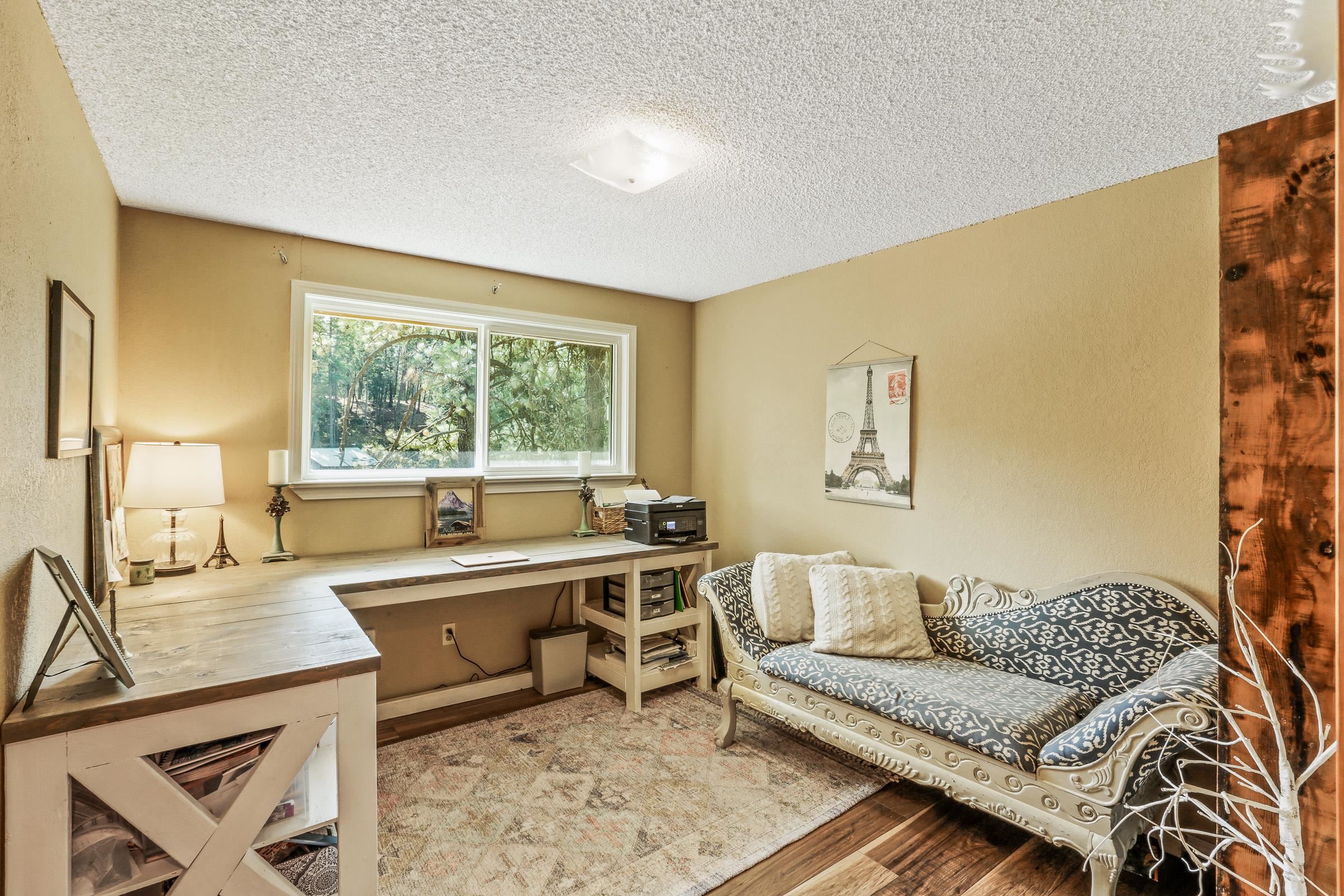 14615 East Cooper Road Mead, WA 99021 - Photo 14 of 28