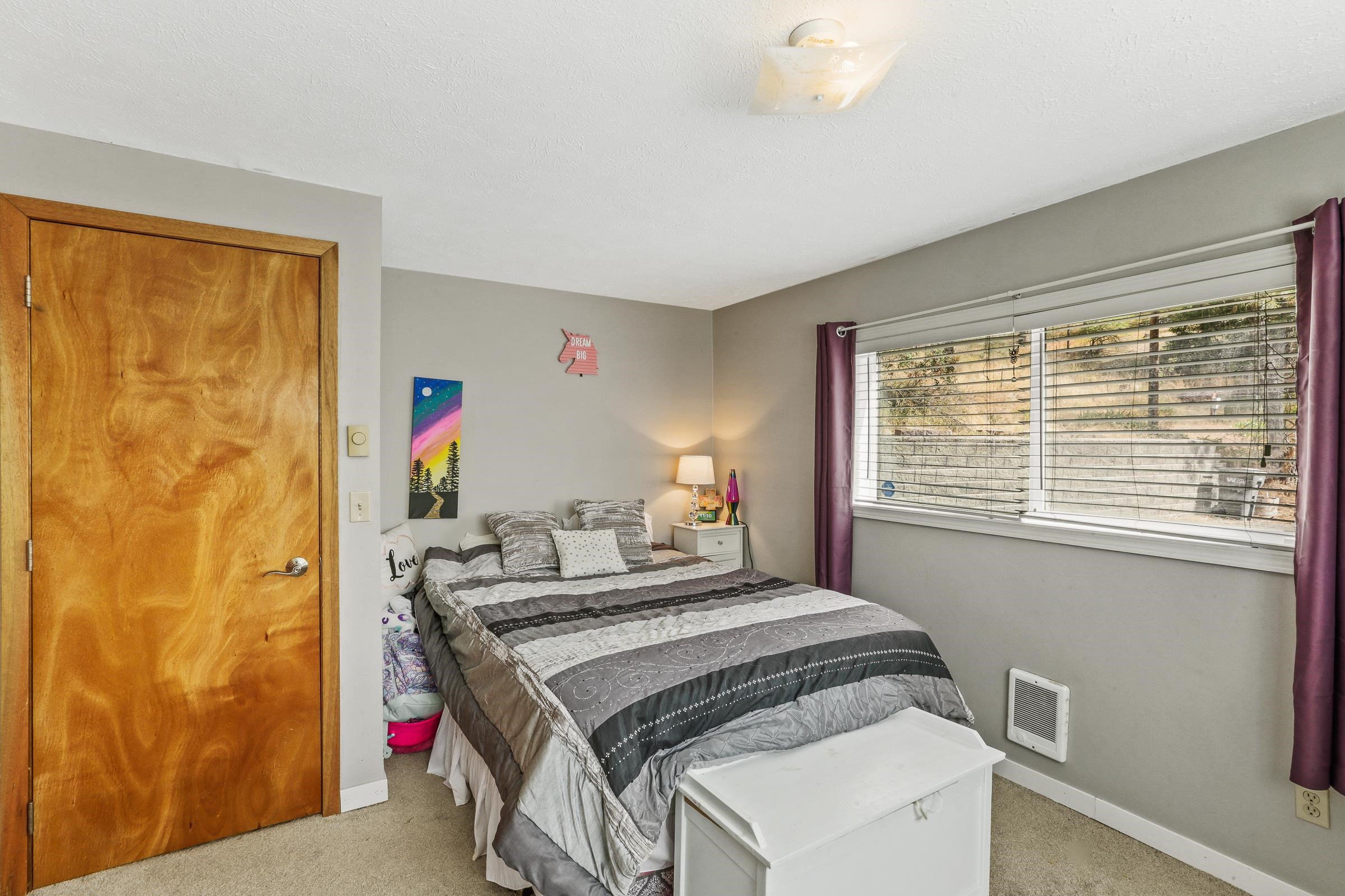 14615 East Cooper Road Mead, WA 99021 - Photo 17 of 28