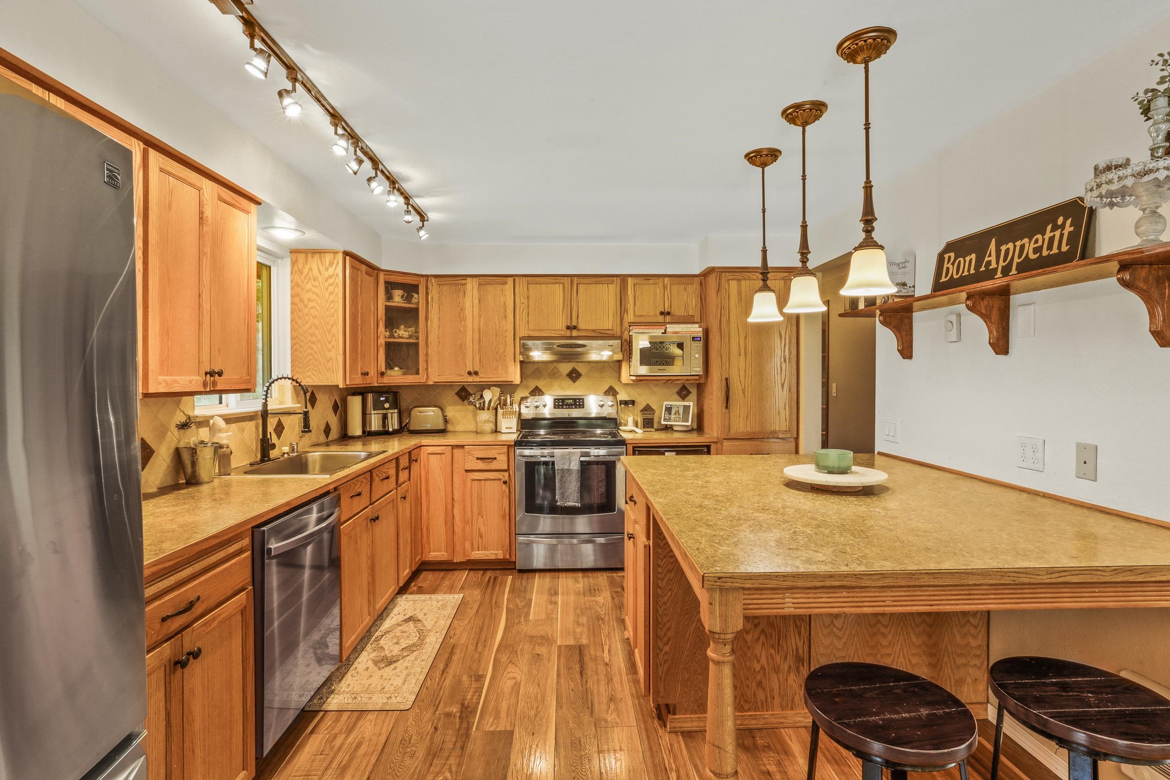 14615 East Cooper Road Mead, WA 99021 - Photo 7 of 28