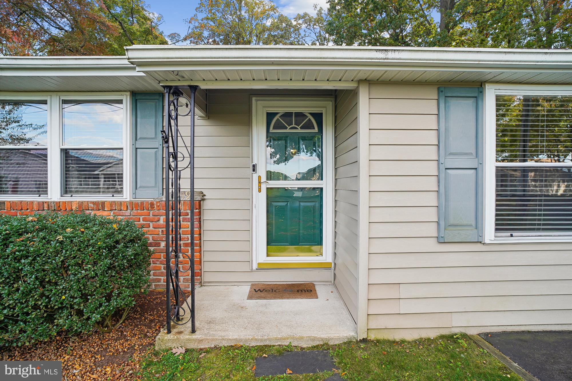 119 Kentmorr Road Stevensville, MD 21666 - Photo 6 of 25 a view of a door of the house