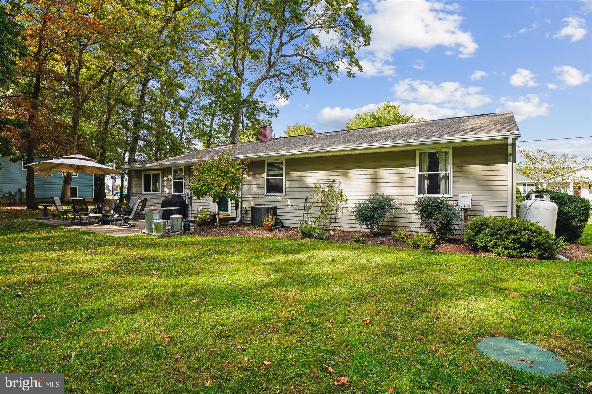 119 Kentmorr Road Stevensville, MD 21666 - Photo 8 of 25 a view of a house with a backyard