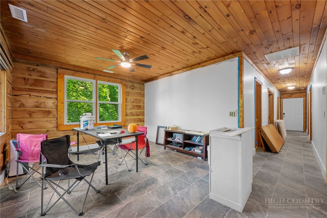 2020 Castle Ford Road Boone, NC 28607 - Photo 32 of 42 Gallery Image 32