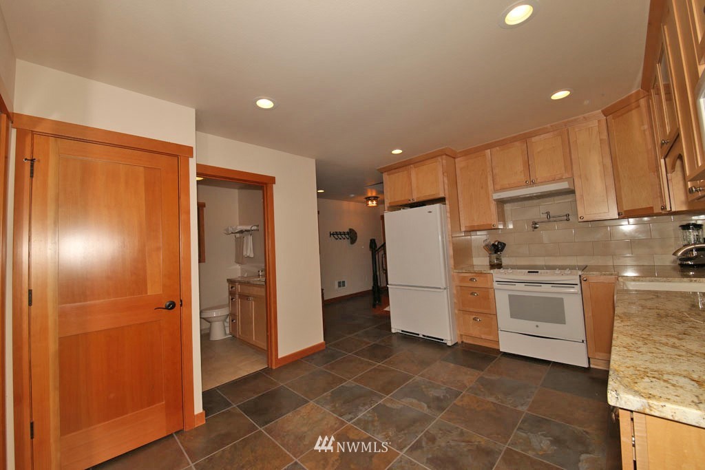 18194 State Rte 20 Winthrop, WA 98862 - Photo 11 of 40 Gallery Image 11
