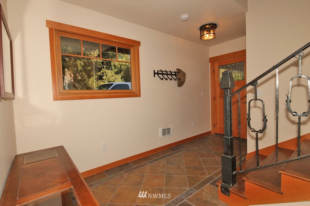 18194 State Rte 20 Winthrop, WA 98862 - Photo 15 of 40 Gallery Image 15