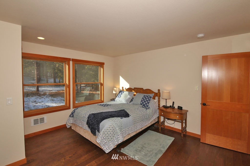 18194 State Rte 20 Winthrop, WA 98862 - Photo 19 of 40 Gallery Image 19