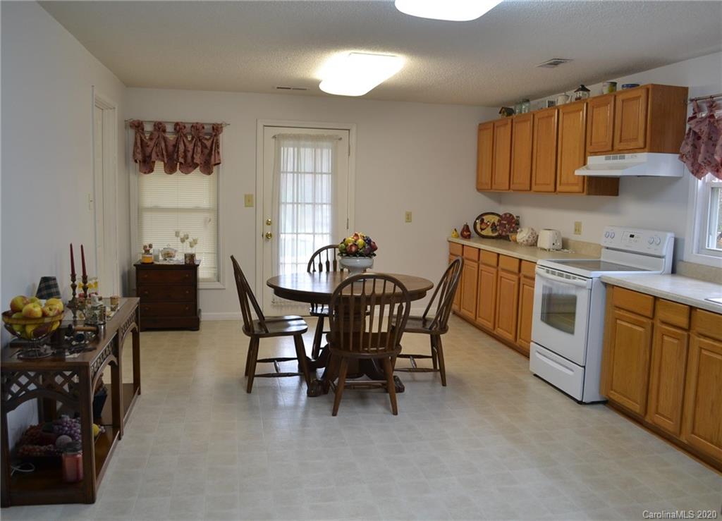 2691 Messer Road Valdese, NC 28690 - Photo 11 of 24 Gallery Image 11