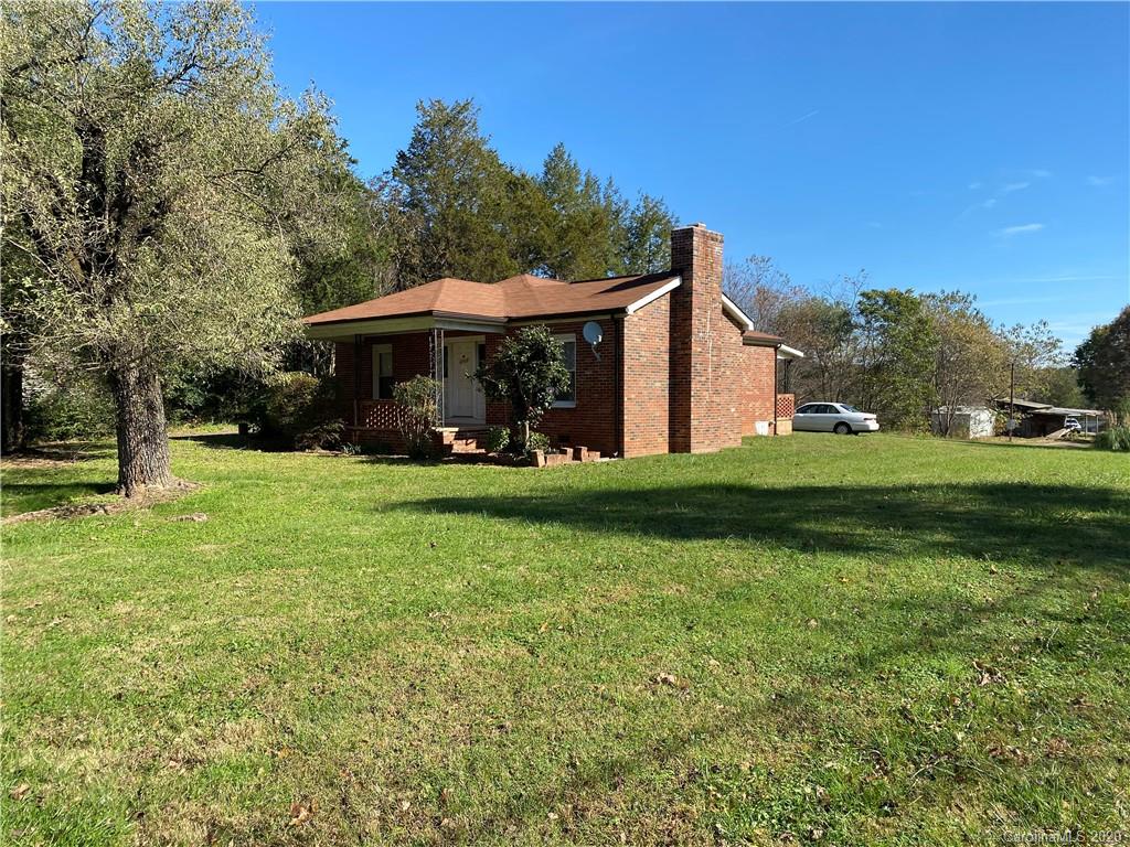 2691 Messer Road Valdese, NC 28690 - Photo 6 of 24 Gallery Image 6