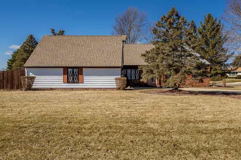 3168 South High Crst Road Beloit, WI 53511 - Photo 3 of 56