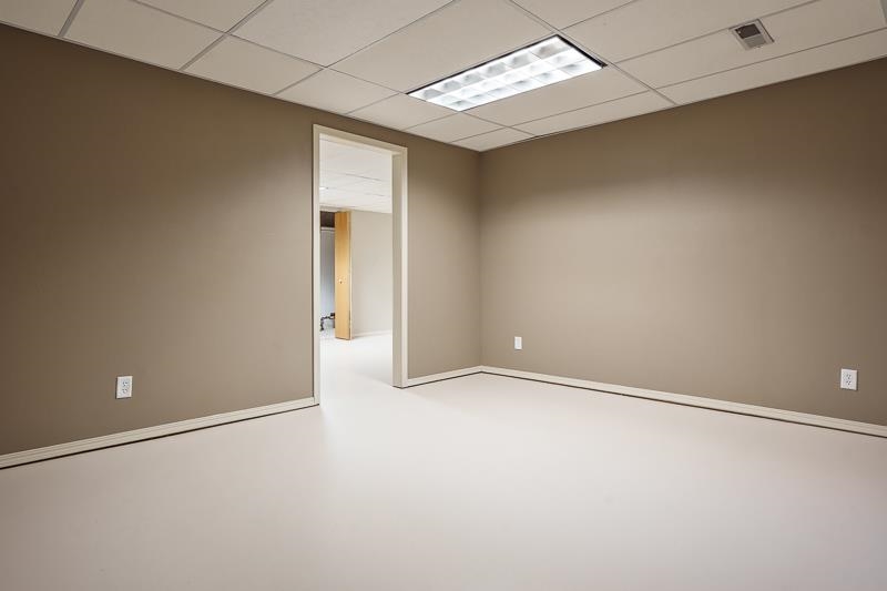 3168 South High Crst Road Beloit, WI 53511 - Photo 41 of 56