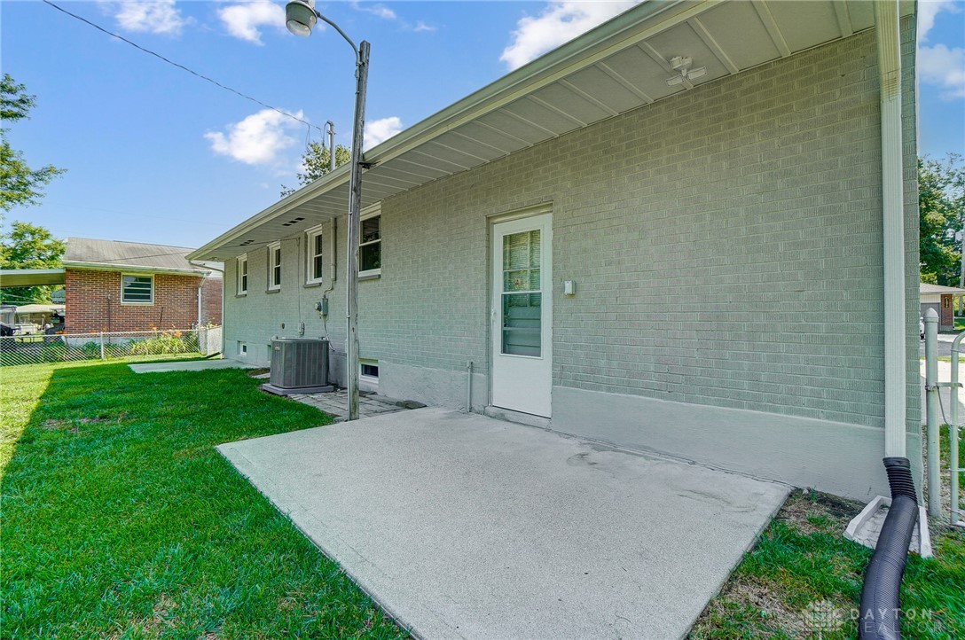 1369 Falke Drive Riverside, OH 45432 - Photo 38 of 44