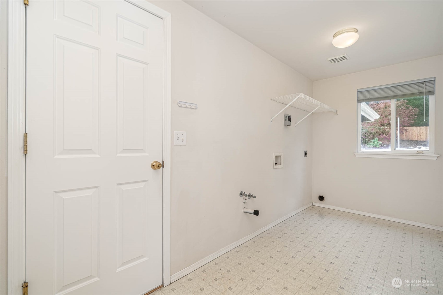 14539 144th Place Southeast Renton, WA 98059 - Photo 35 of 37 a view of room with window