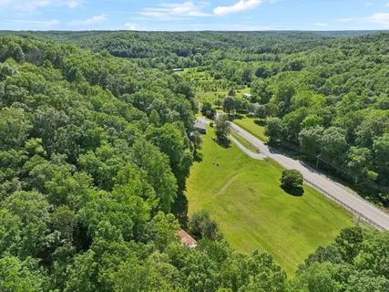 $375,500 | 1540 Centerville Highway, Hohenwald, TN 38462