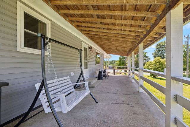 $375,500 | 1540 Centerville Highway, Hohenwald, TN 38462