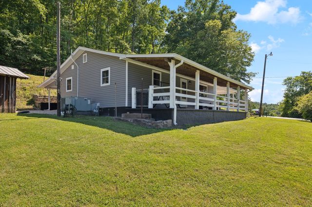 $375,500 | 1540 Centerville Highway, Hohenwald, TN 38462