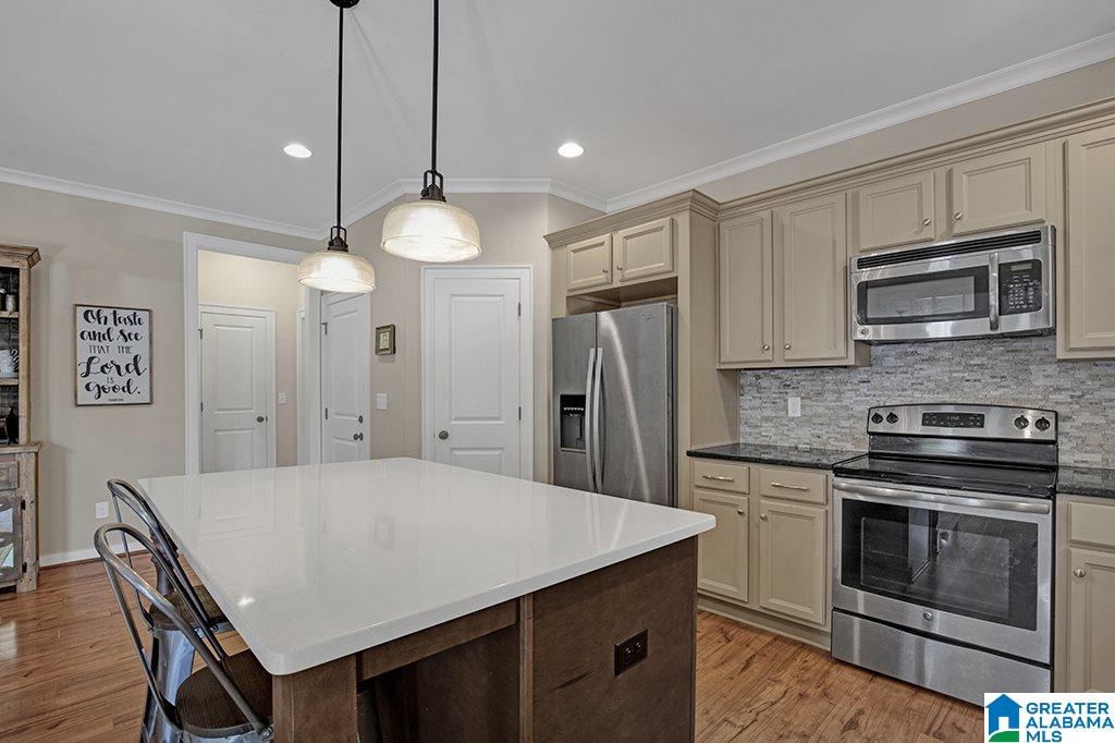 6448 Spring Street Trussville, AL 35173 - Photo 6 of 23