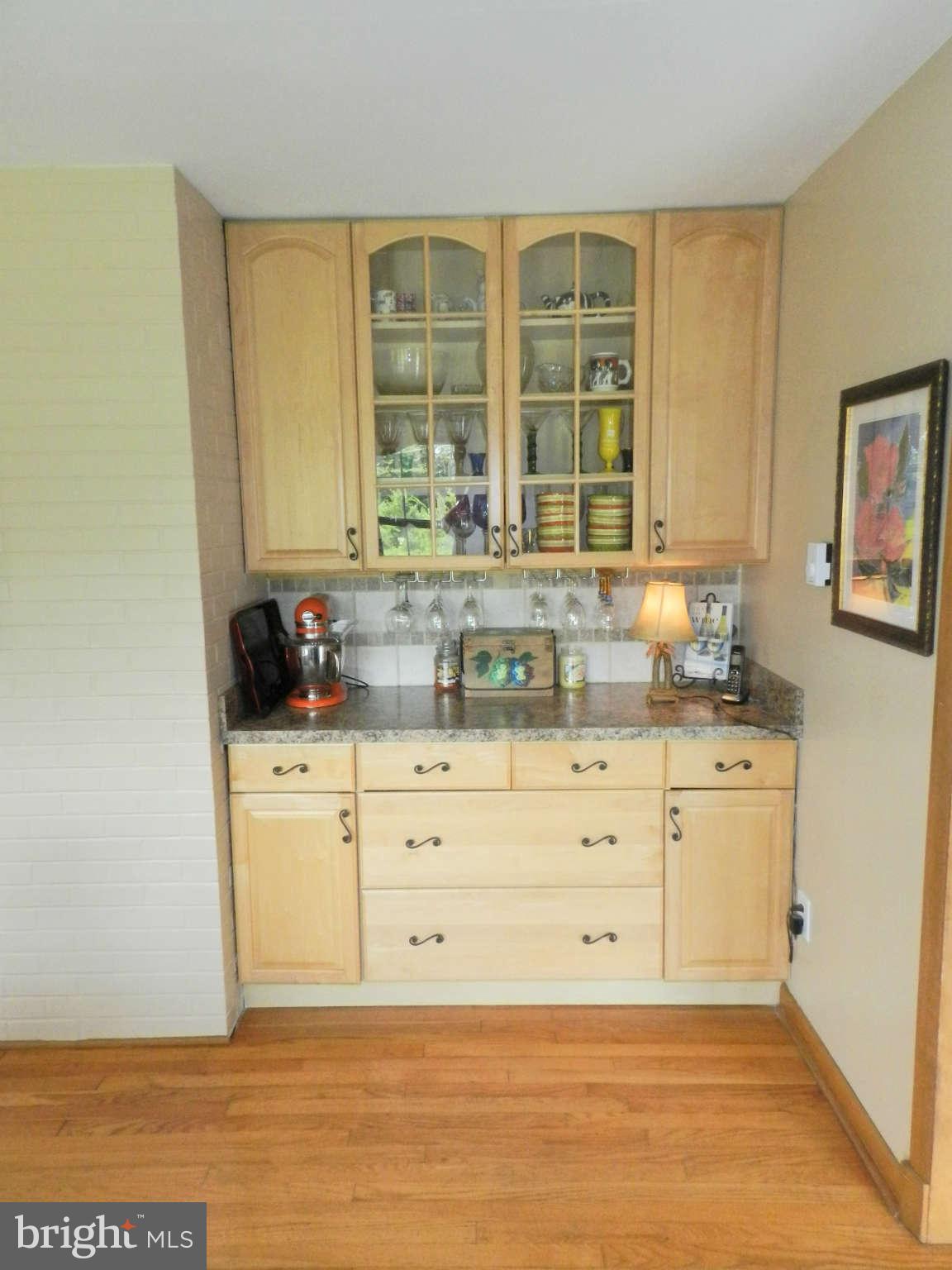 4755 Dave Rill Road Hampstead, MD 21074 - Photo 7 of 30 Butlers Pantry