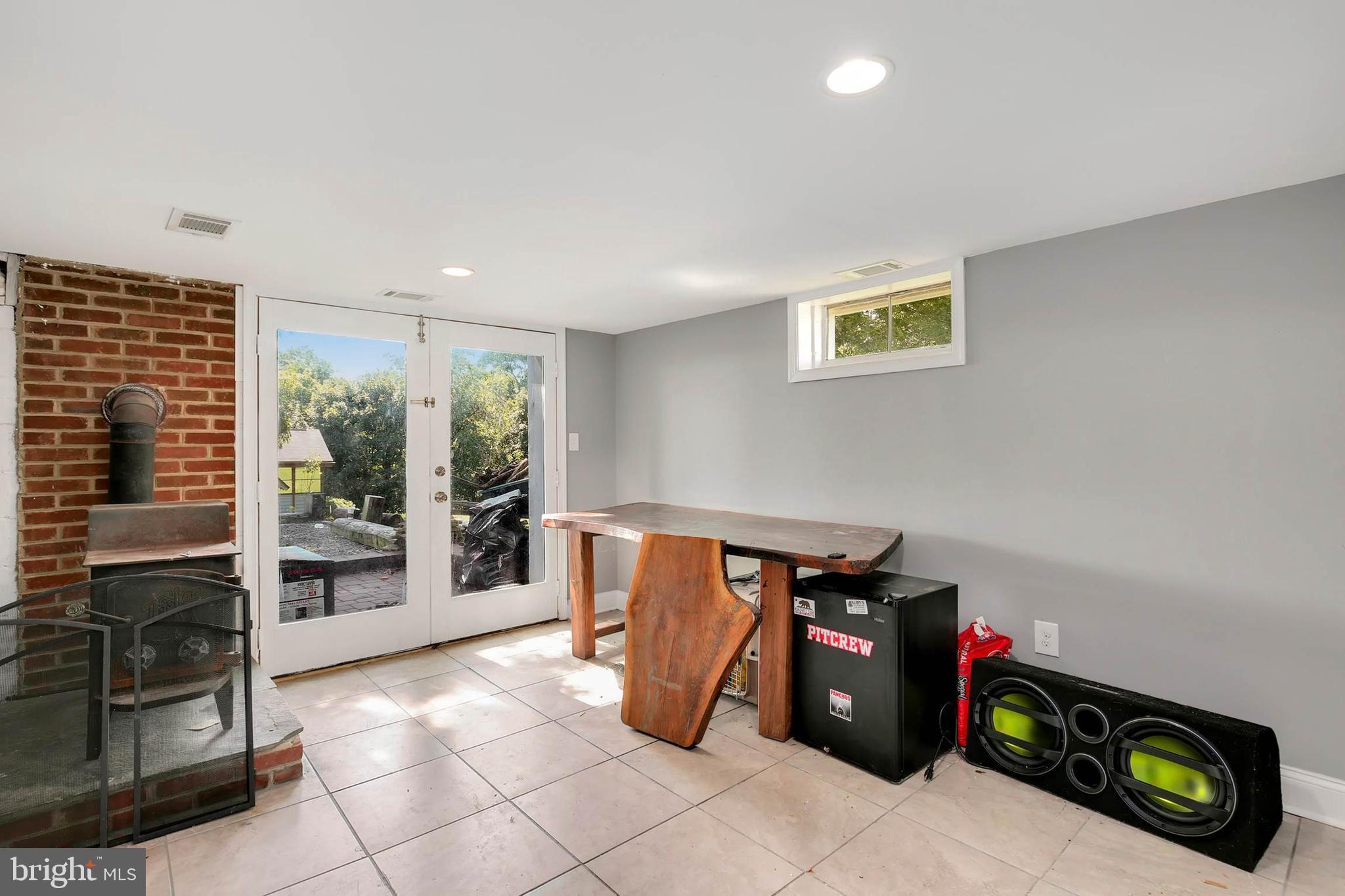 6903 Plantation Road Frederick, MD 21701 - Photo 22 of 28 Gallery Image 22