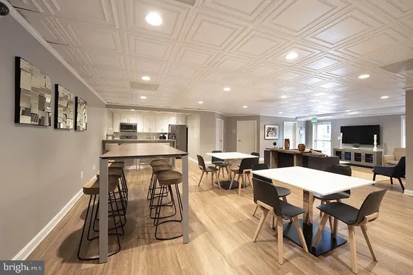 $2,841 | 1699 Yale Place, Unit 3B400, Rockville, MD 20850