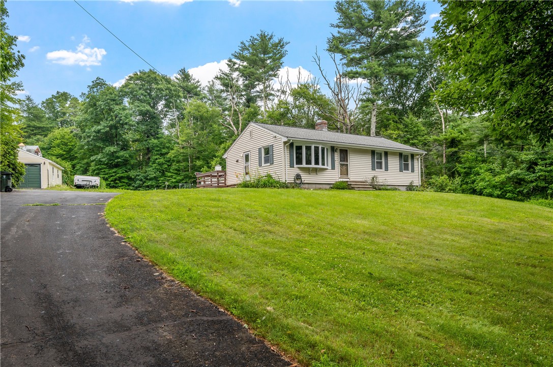 71 Collins Taft Road Burrillville, RI 02830 - Photo 6 of 39