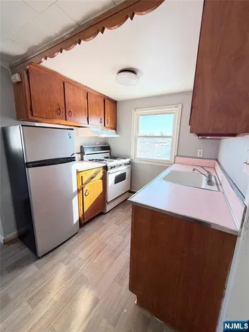 $1,200 | 96 Westminster Place, Garfield, NJ 07026