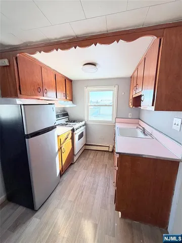 $1,200 | 96 Westminster Place, Garfield, NJ 07026