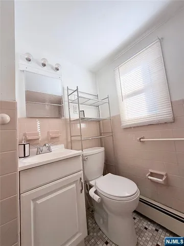 $1,200 | 96 Westminster Place, Garfield, NJ 07026