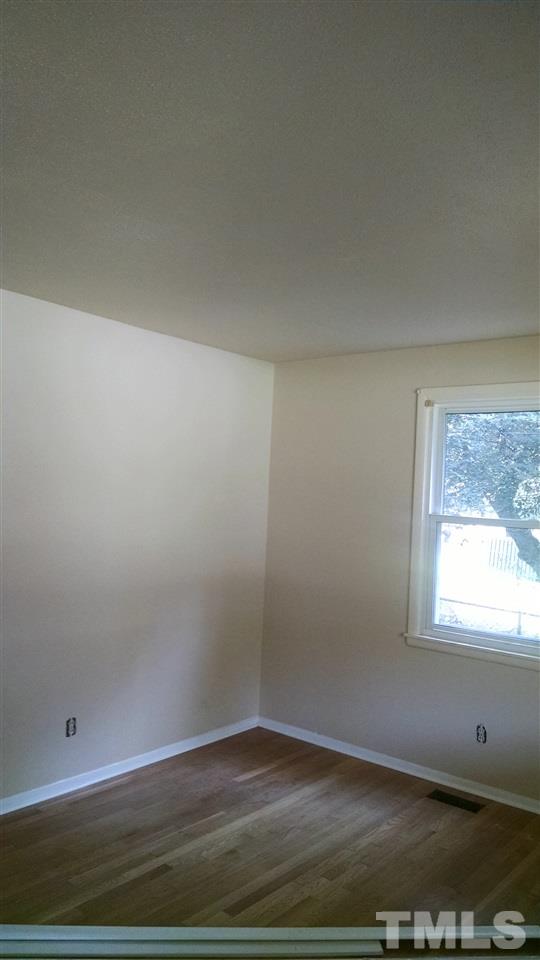 906 Newcombe Road Raleigh, NC 27610 - Photo 3 of 3