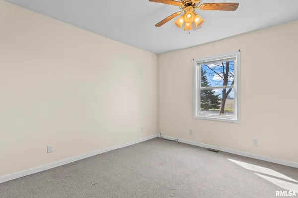 $165,000 | 3765 Pet Cemetery Road, Springfield, IL 62707
