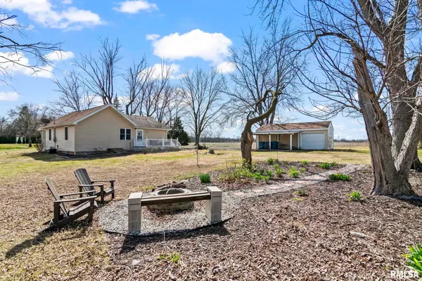 $165,000 | 3765 Pet Cemetery Road, Springfield, IL 62707