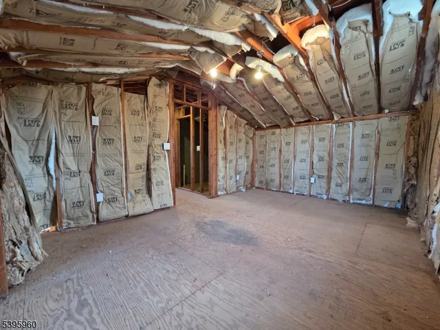 $549,000 | 97 Fairmount Road East, Califon, NJ 07830