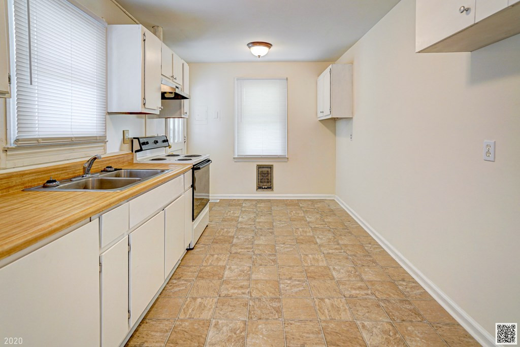 1945 Roys Lane Augusta, GA 30906 - Photo 7 of 18
