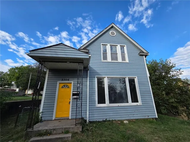 $119,900 | 2306 South 19th Street, St. Joseph, MO 64503